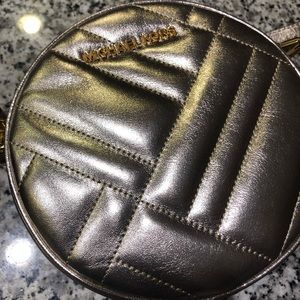 Cross body bag